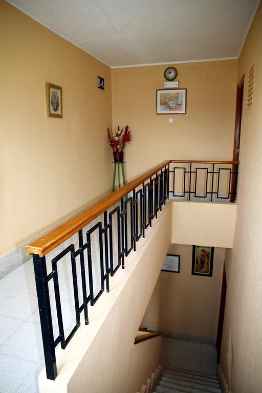 Hostal Asturias Jarilla Exterior foto