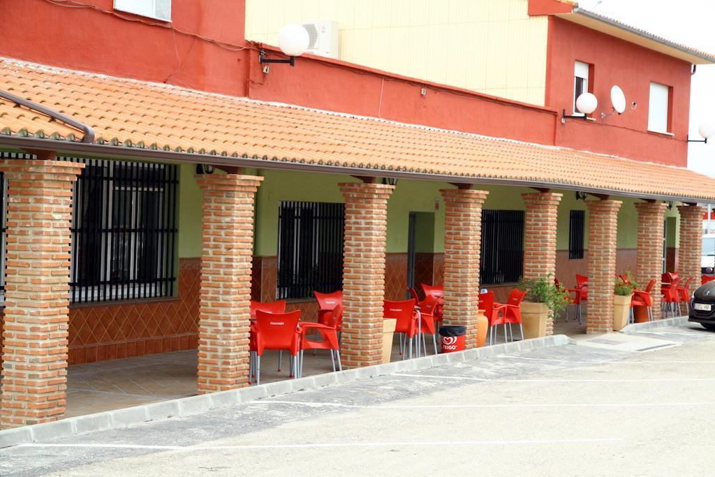 Hostal Asturias Jarilla Exterior foto